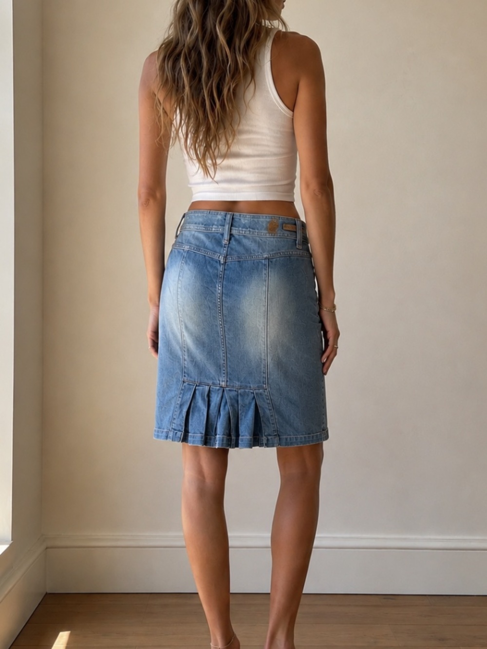 Vintage GUESS Denim Skirt 29 Y2K Blue Jean Mini Pleated Back